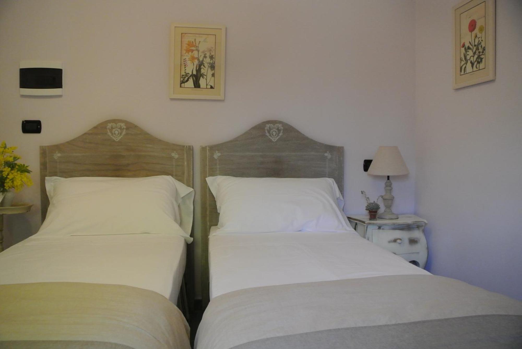 Il Giardino Del Te Hotel Barletta Bilik gambar