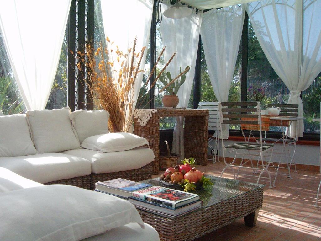 Il Giardino Del Te Hotel Barletta Luaran gambar
