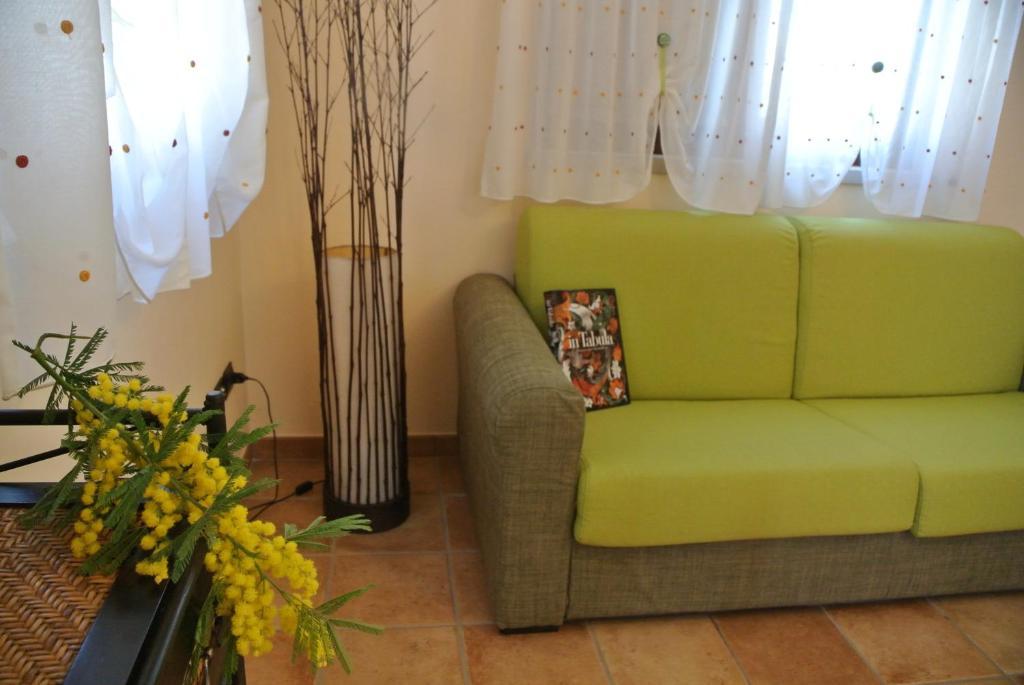 Il Giardino Del Te Hotel Barletta Luaran gambar
